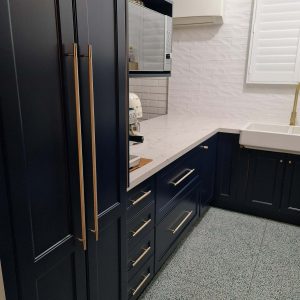 Appliance pull handles