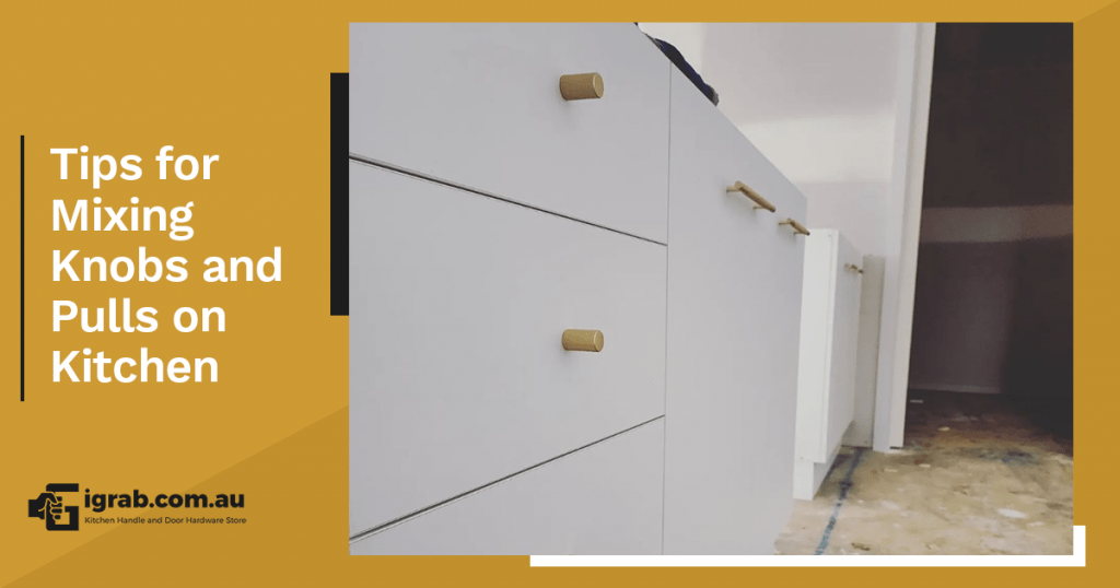 Tips for mixing knobs and pulls on kitchen